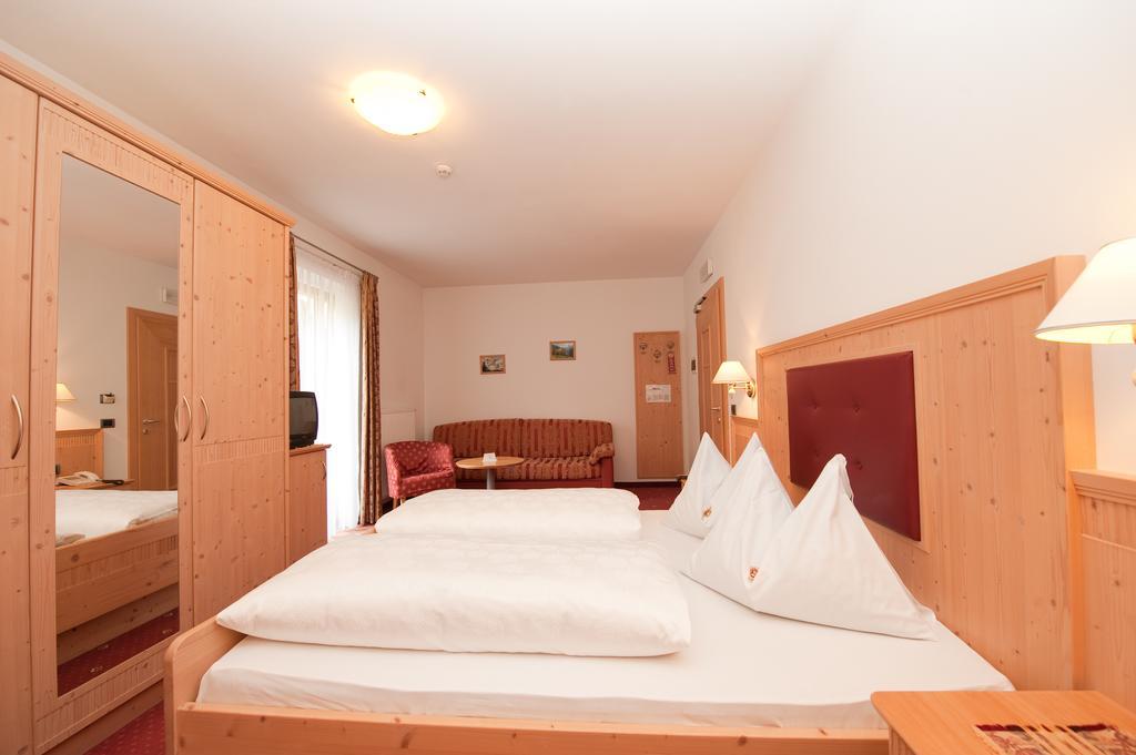 Hotel Haus An Der Luck Barbiano  Szoba fotó
